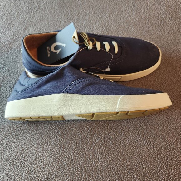 OluKai Shoes - NEW OLUKAI Women's Kohu Canvas Sneaker in Navy Size 8.5, No Box